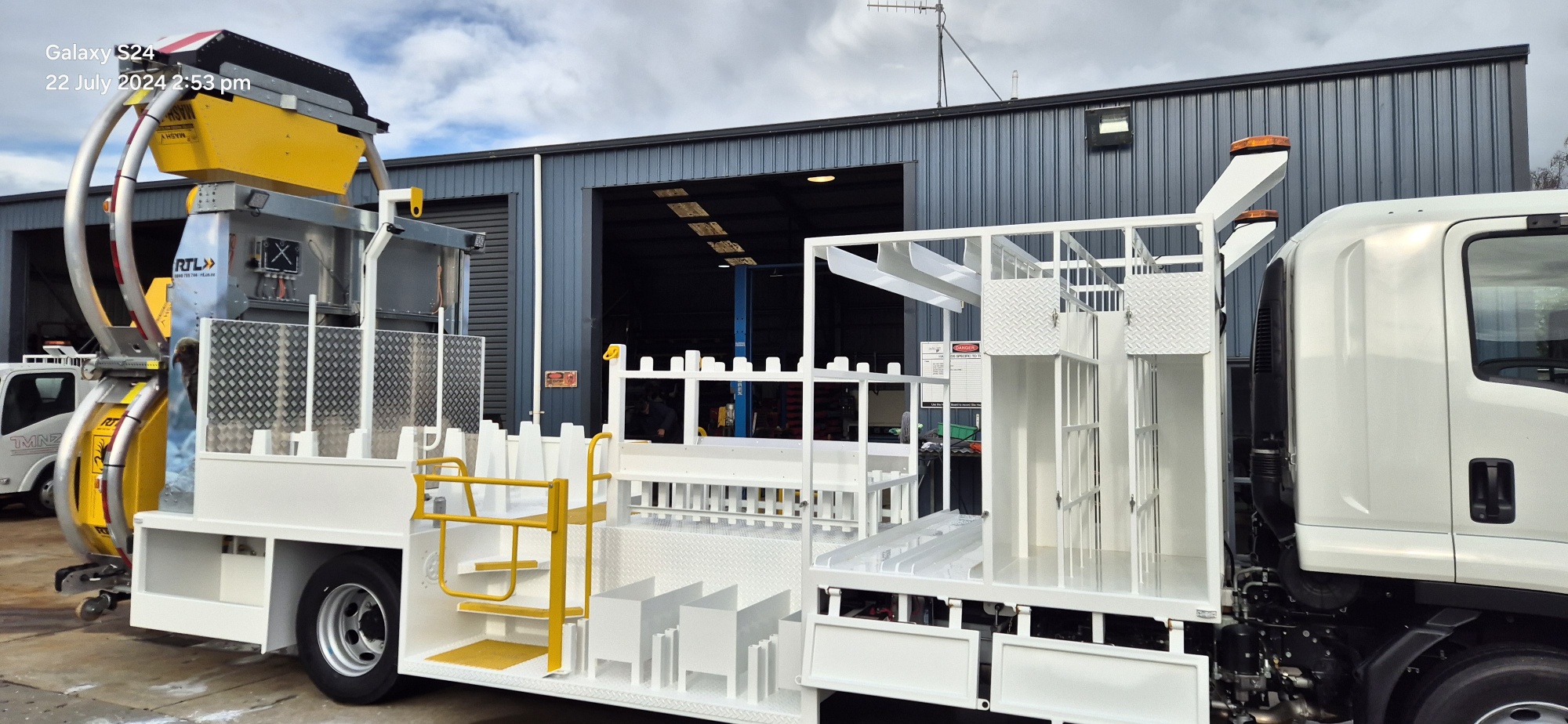 2024 Isuzu FSD 700 – 314 | Courier Van For Sale | Commercial Vehicle Finance