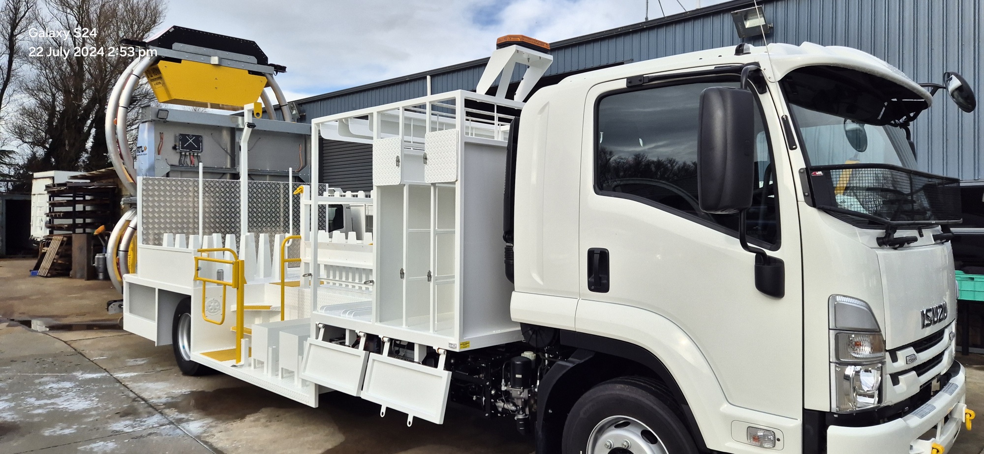 2024 Isuzu FSD 700 – 314 | Courier Van For Sale | Commercial Vehicle Finance