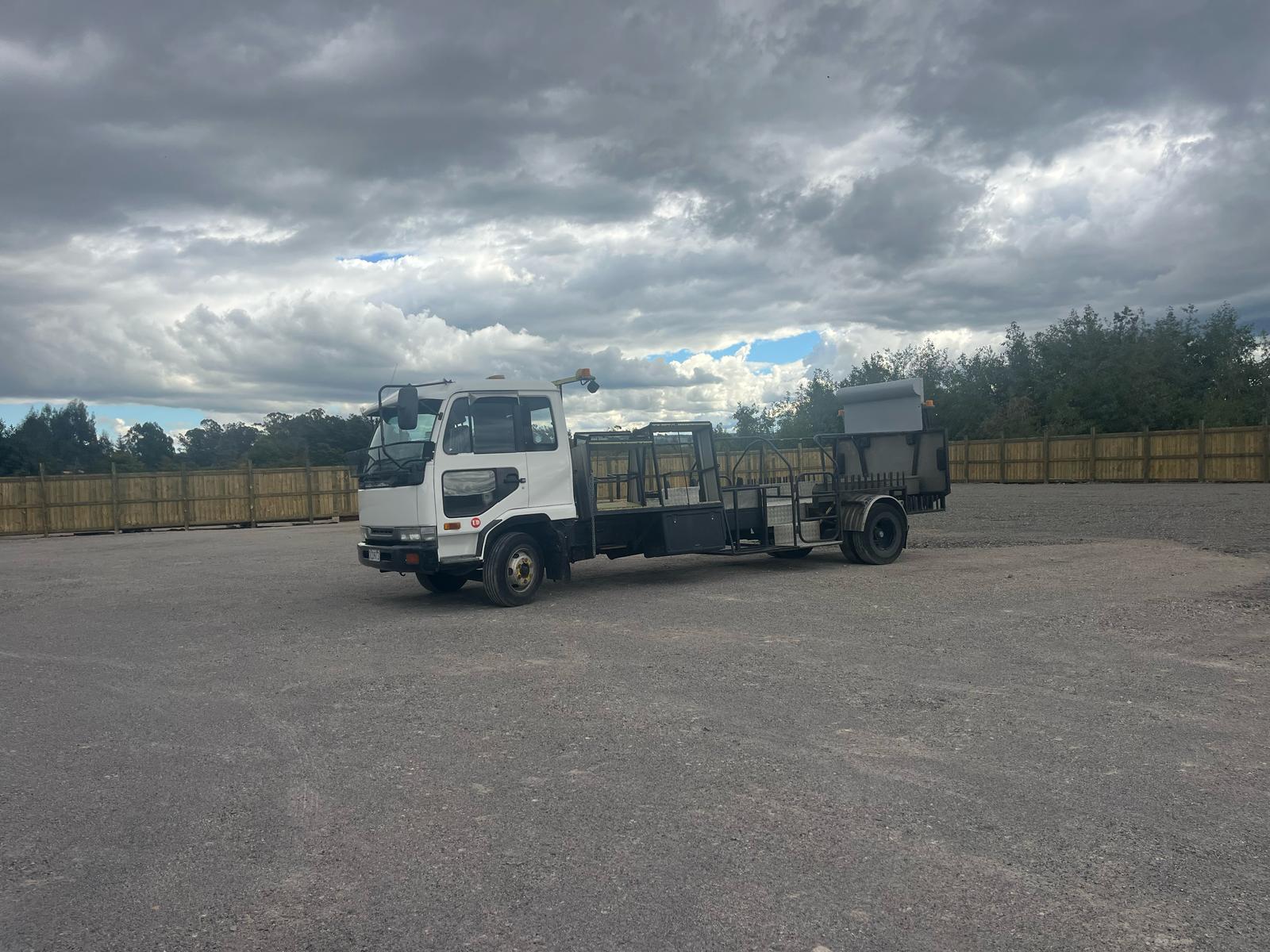 1994 Nissan CONDOR – 607 | Courier Van For Sale | Commercial Vehicle Finance