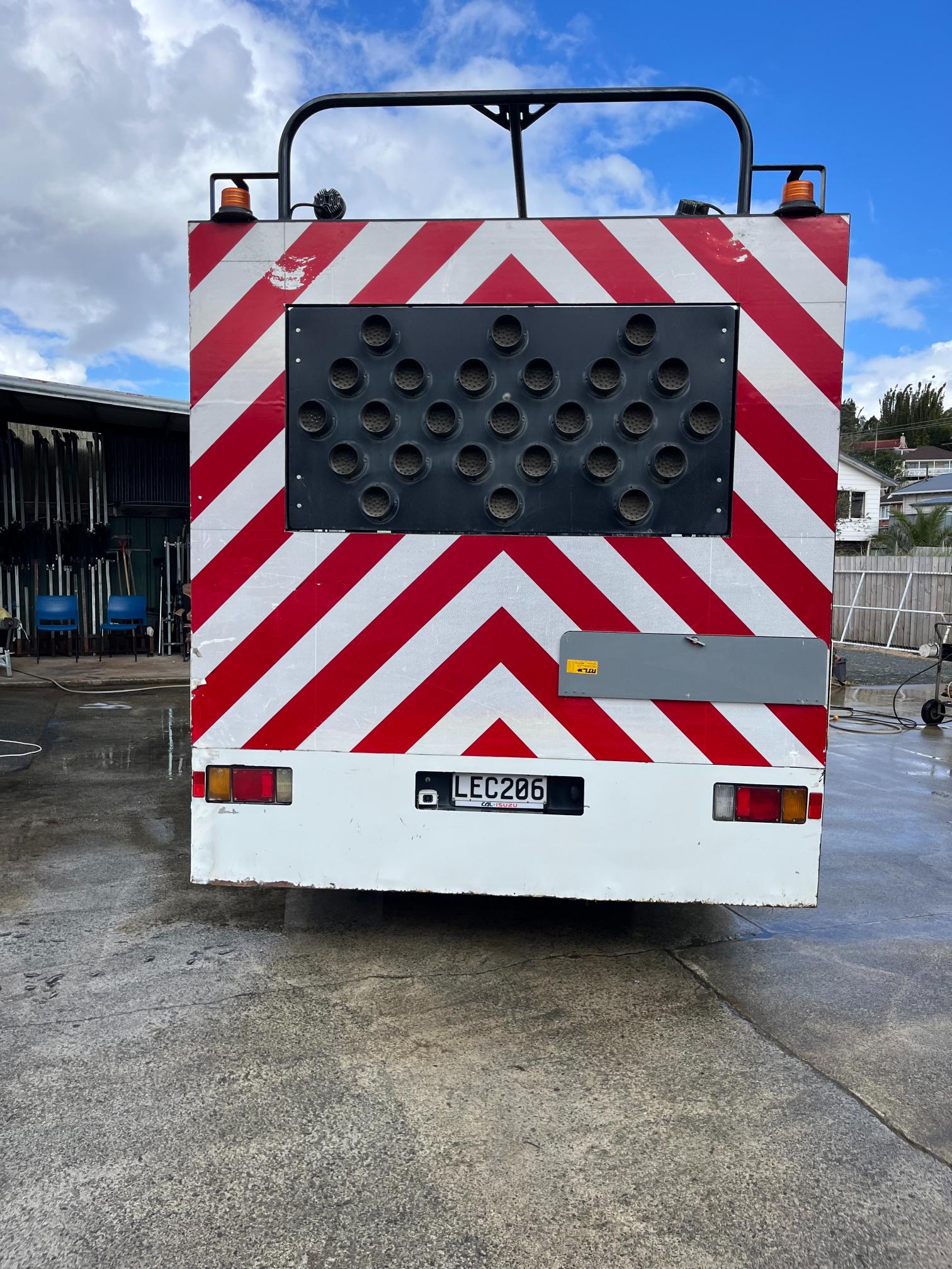 2018 Isuzu N-Series – 647 | Courier Van For Sale | Commercial Vehicle Finance